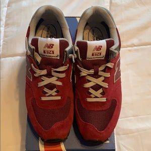 New Balance 574 men’s 7 women’s 8.5